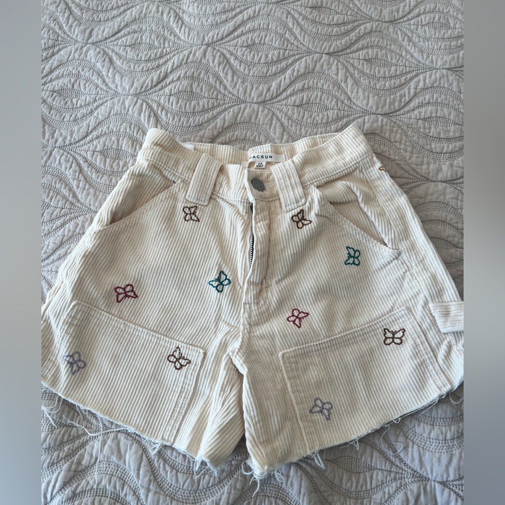 PacSun Corduroy Shorts with Flower Embroidery Size 22